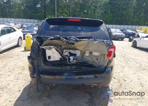 2017 Ford Police Interceptor из США, поврежденный, VIN 1FM5K8AR5HGD66773